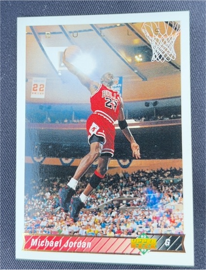 1992-93 Upper Deck #23 Michael Jordan — front