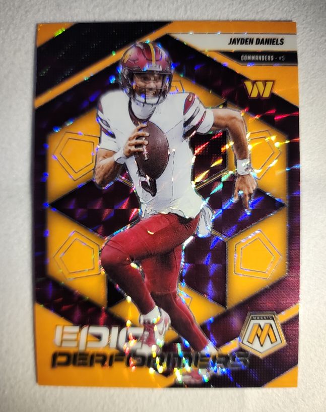 2025 Panini Mosaic #20 Jayden Daniels Epic Performers Orange Fluorescent — front