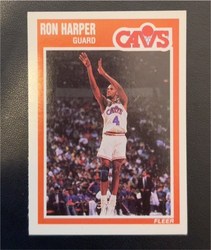 1989-90 Fleer #27 Ron Harper — front