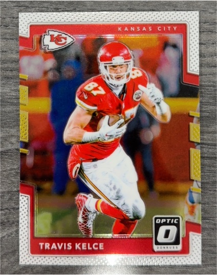 2017 Donruss Optic #65 Travis Kelce — front