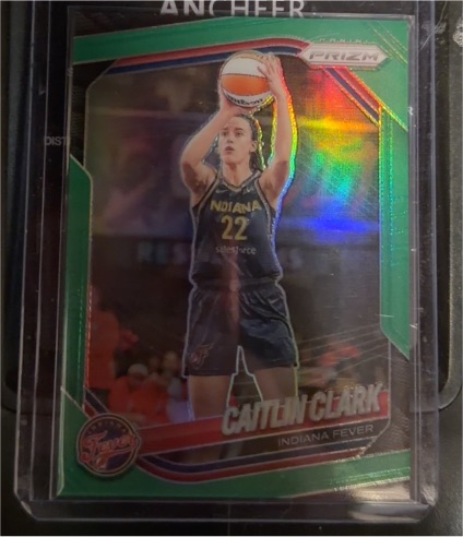 2025 Panini Prizm WNBA #22 Caitlin Clark Green Prizm Indiana Fever — front