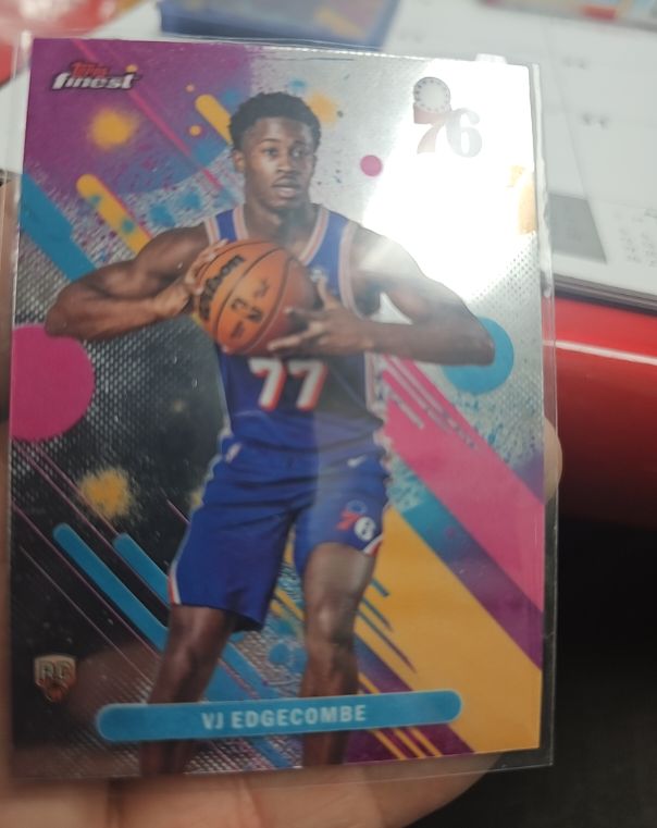 2025-26 Topps Finest #3 VJ Edgecombe — front