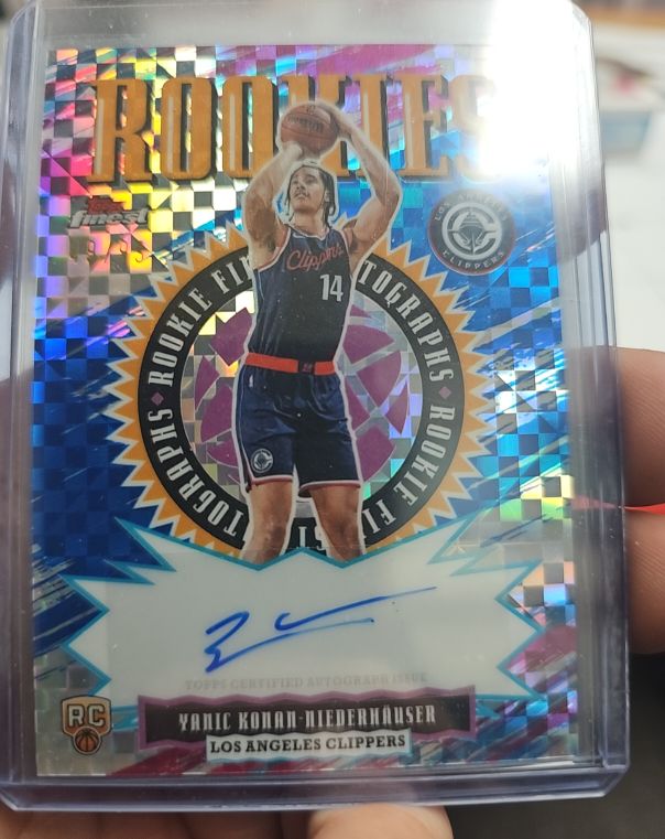 2025 Topps Finest Rookie Autographs #RC Yanic Konan-Niederhauser — front
