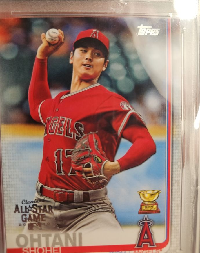 2019 Topps #600 Shohei Ohtani — front
