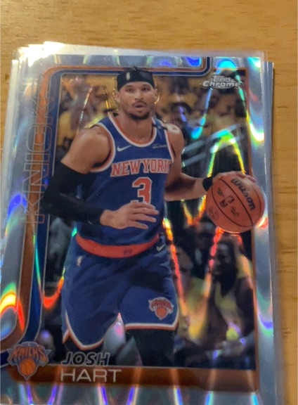 2025-26 Topps Chrome #160 Josh Hart — front