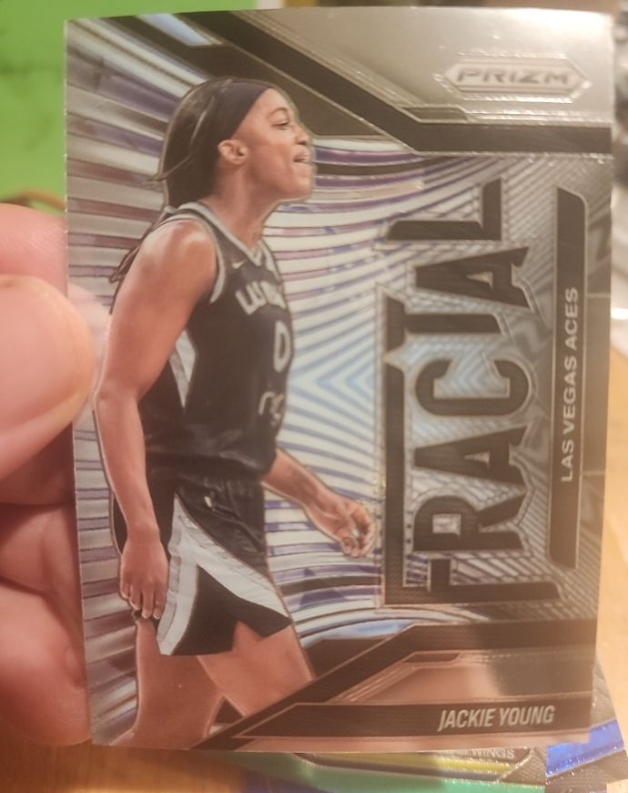 2025 Panini Prizm WNBA #2 Jackie Young Fractal Insert — front
