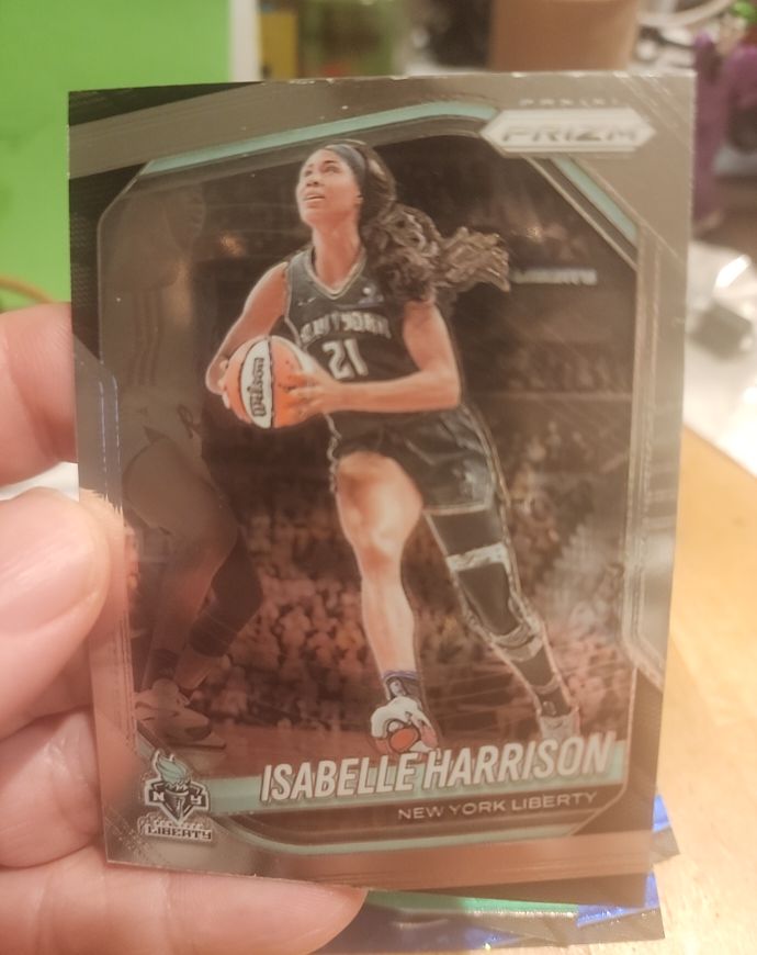 2025 Panini Prizm WNBA #12 Isabelle Harrison — front