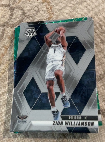 2024-25 Panini Mosaic #119 Zion Williamson — front