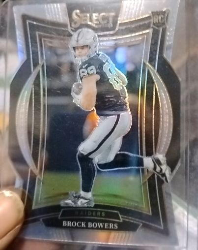 2024 Panini Select Concourse #31 Brock Bowers — front