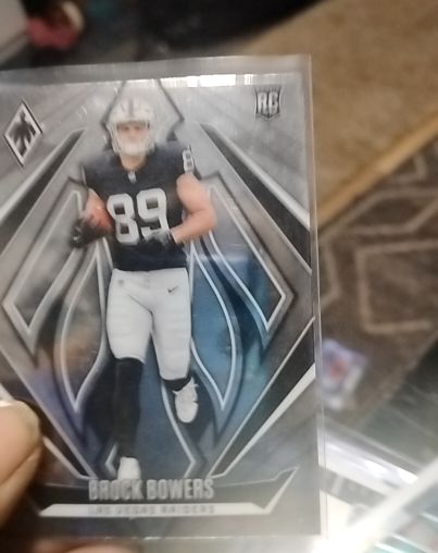 2024 Panini Phoenix #165 Brock Bowers — front