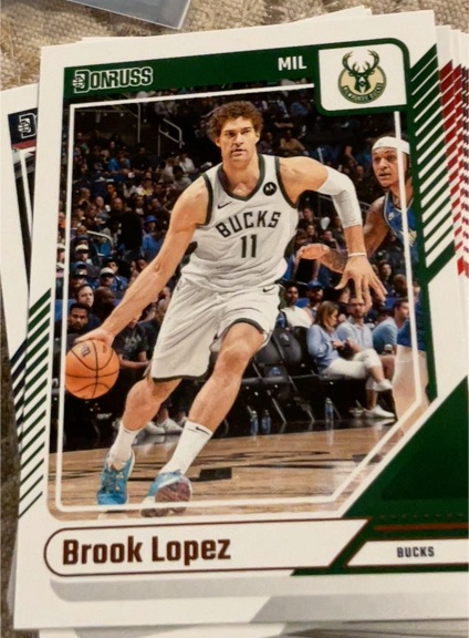 2020 Donruss #157 Brook Lopez Milwaukee Bucks — front