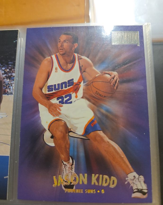 1997-98 SkyBox Premium #77 Jason Kidd — front