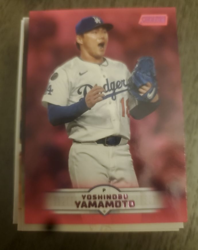 2025 Topps Stadium Club #184 Yoshinobu Yamamoto — front