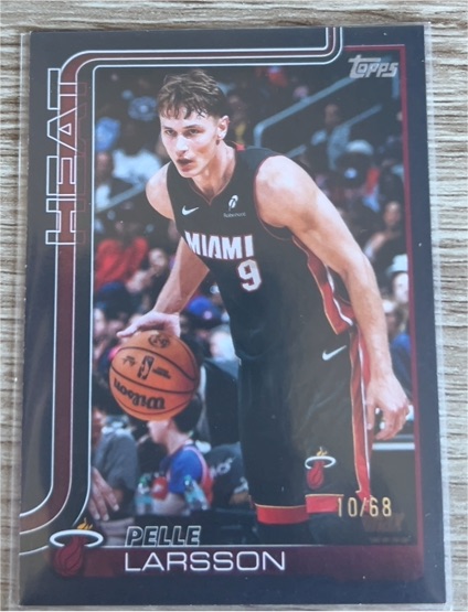 2025-26 Topps #79 Pelle Larsson — front