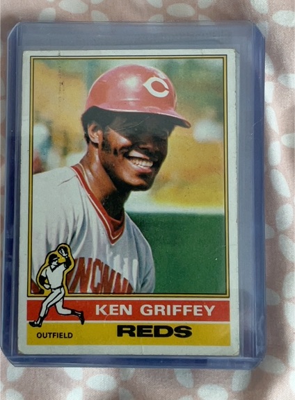 1976 Topps #128 Ken Griffey Sr. — front