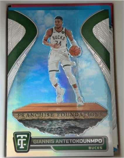 2024-25 Panini Totally Certified #14 Giannis Antetokounmpo Franchise Foundations — front