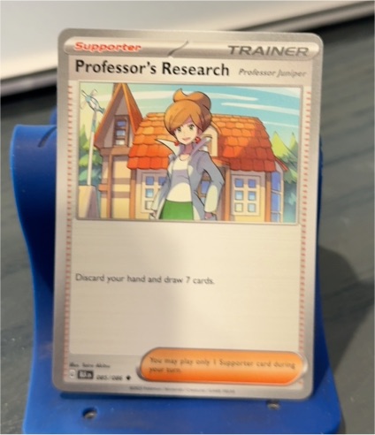 2022 Pokémon SV Black Bolt #085 Professor's Research Professor Juniper — front