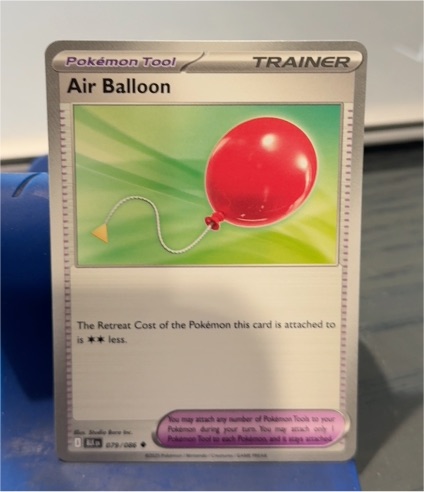 2022 Pokémon TCG Scarlet & Violet Black Bolt #079 Air Balloon — front