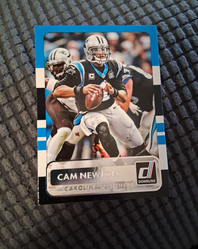2015 Panini Donruss #21 Cam Newton — front