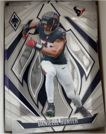 2024 Panini Phoenix #33 Danielle Hunter — front