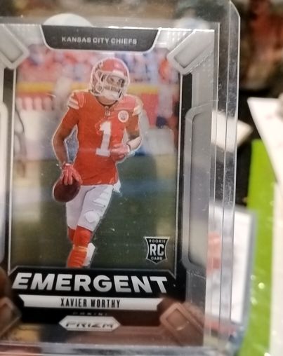 2024 Panini Prizm #7 Xavier Worthy Emergent — front