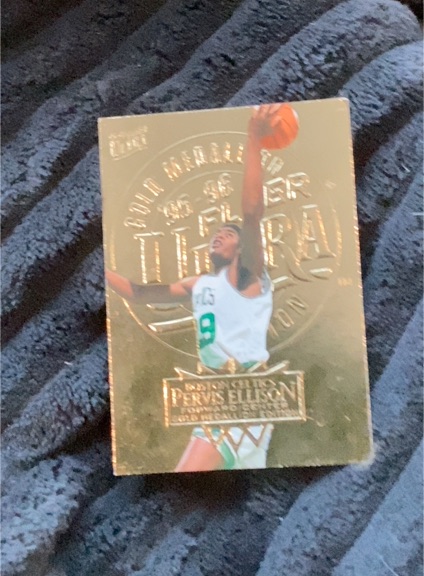 1995-96 Fleer Ultra Gold Medallion Edition #11 Pervis Ellison — front