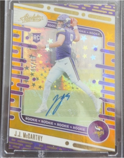 2024 Panini Absolute #110 J.J. McCarthy — front