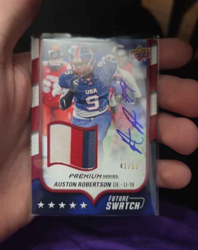 2016 Upper Deck USA Football Future Swatch Premium Series #41/50 Auston Robertson — front