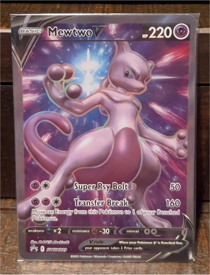 2022 Pokémon SWSH229 Mewtwo V — front