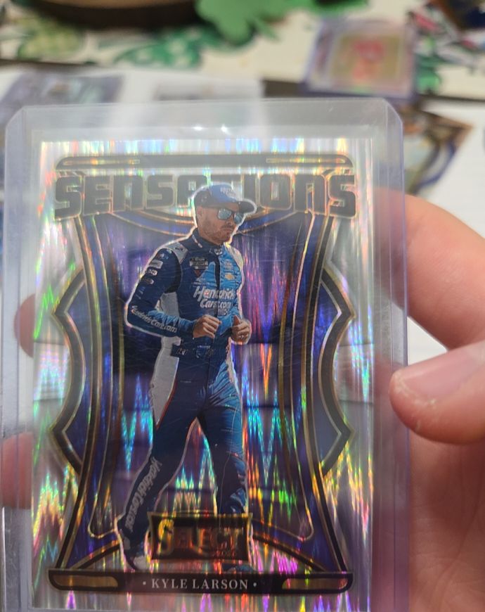 2025 Panini Select #6 Sensations Kyle Larson — front