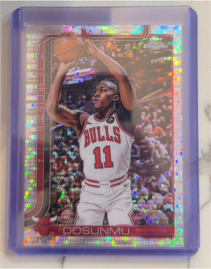 2025-26 Topps Chrome #95 Ayo Dosunmu — front