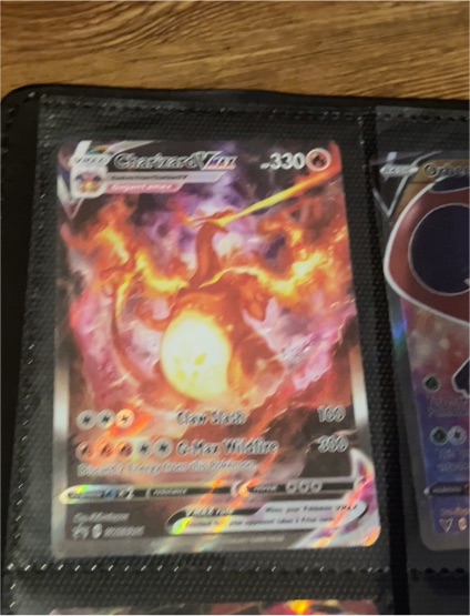 2022 Pokémon SWSH Black Star Promo #SWSH261 Charizard VMAX — front