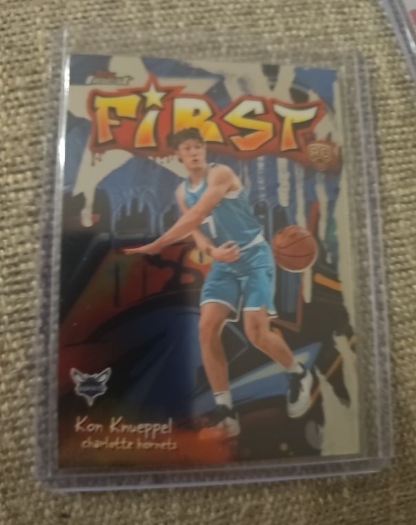 2025-26 Topps Finest #F-4 Kon Knueppel — front