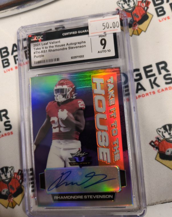 2021 Leaf Valiant #TH-RS1 Rhamondre Stevenson Take it to the House Autographs Purple — front
