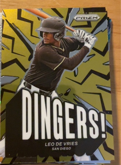 2025 Panini Prizm #15 Leo De Vries Dingers! — front