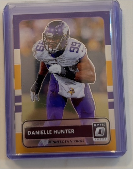 2025 Panini Donruss Optic 2015 Retro #27 Danielle Hunter — front