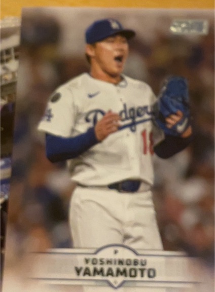 2024 Topps Flagship Collection #22 Yoshinobu Yamamoto — front