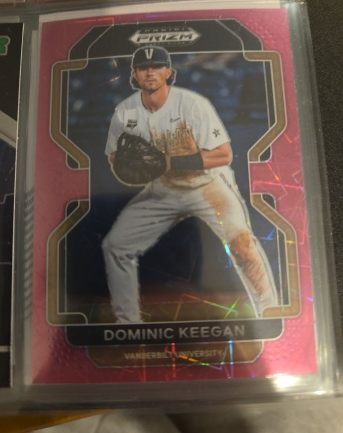 2022 Panini Prizm Draft Picks #PDP134 Dominic Keegan Neon Pink Velocity — front