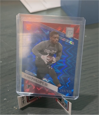 2023 Donruss Elite Status #121 Clark Phillips III — front