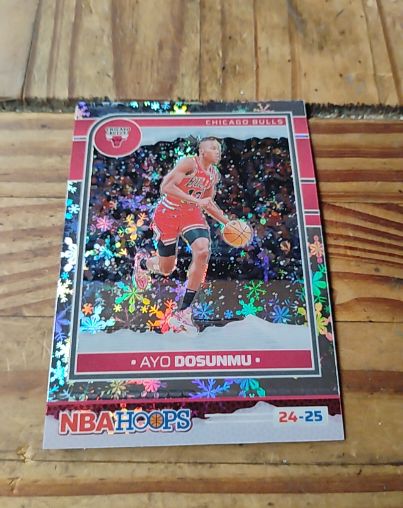 2024-25 Panini NBA Hoops #24-25 Ayo Dosunmu — front
