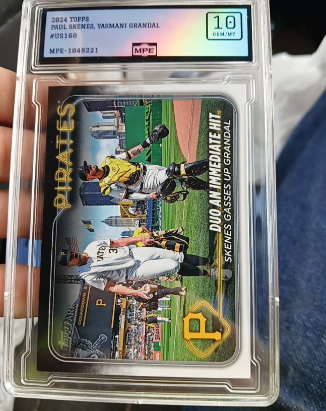 2024 Topps Update #US160 Paul Skenes / Yasmani Grandal — front