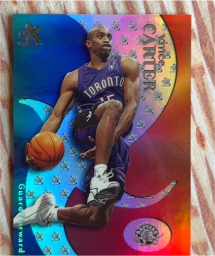 1999-00 Skybox E-X #16 Vince Carter — front