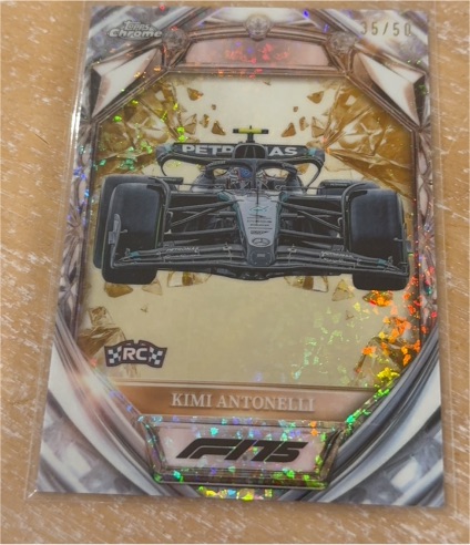 2025 Topps Chrome F1 Kimi Antonelli Diamond 75th Anniversary #D75-28 — front