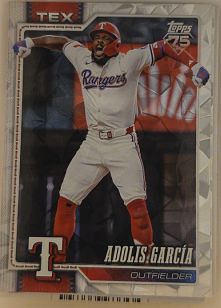 2026 Topps Series 1 #318 Adolis García — front