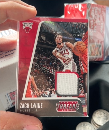 2018-19 Panini Threads #8 Zach LaVine — front