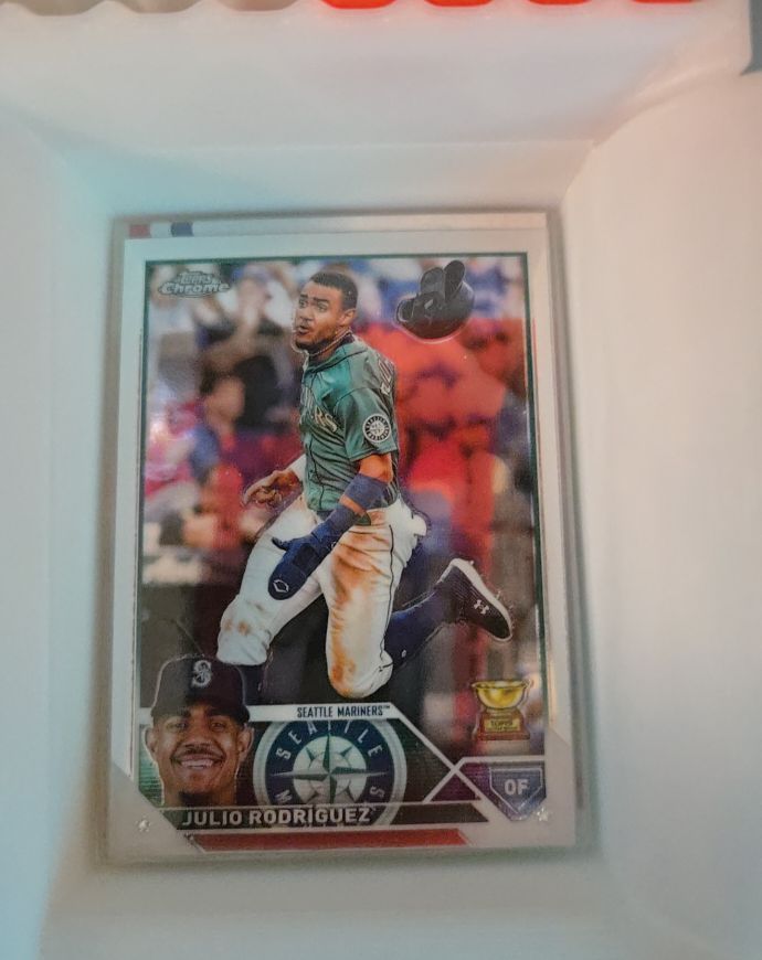 2023 Topps Chrome #200 Julio Rodriguez — front