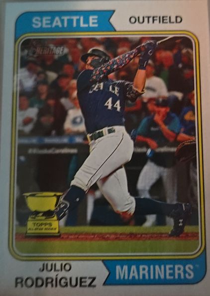 2023 Topps Heritage #18 Julio Rodriguez — front