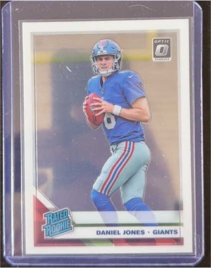 2019 Panini Donruss Optic #154 Daniel Jones — front