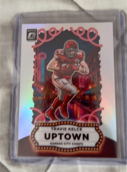 2025 Panini Donruss Optic #22 Travis Kelce Uptown — front