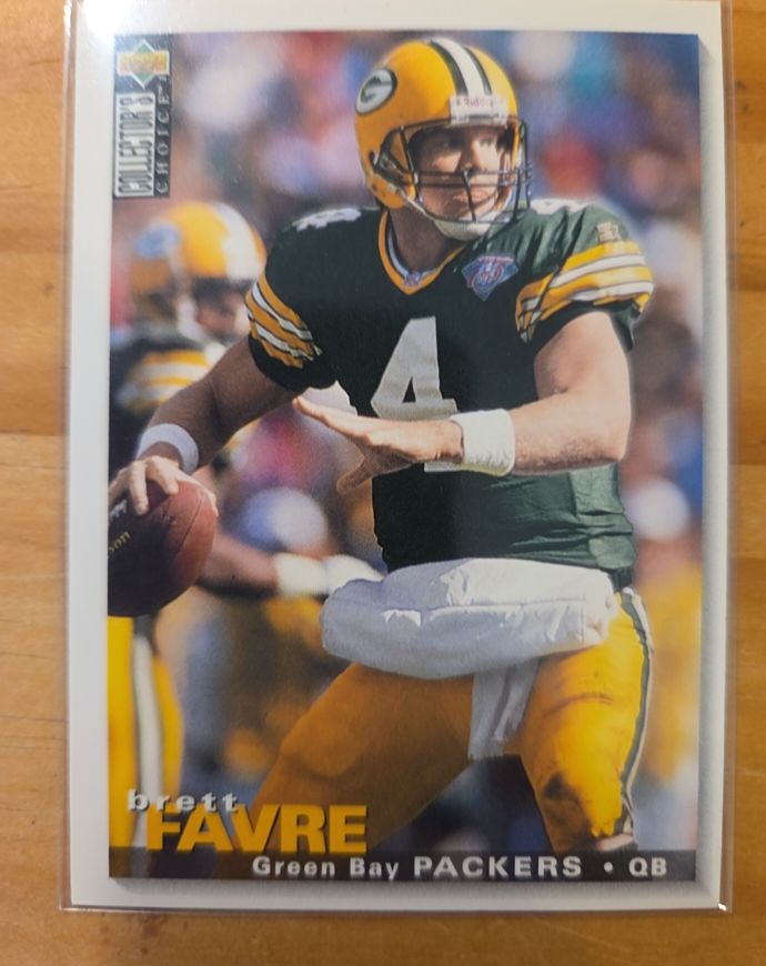 1995 Upper Deck Collector's Choice #73 Brett Favre — front